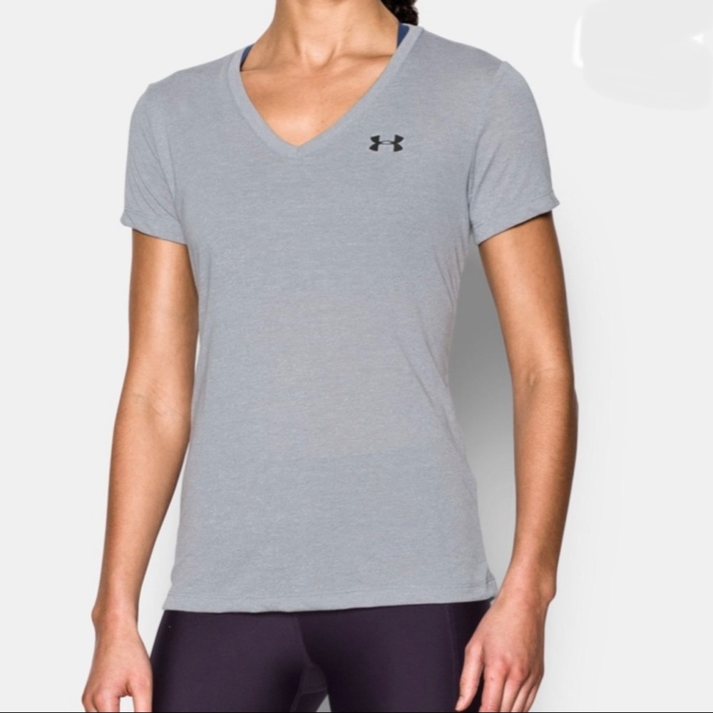 Under Armour V-Neck Semi-Fitted Athletic Tee Shirt Gray Size Medium